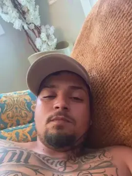 Cam4 Live Porn of Mrmalvadin