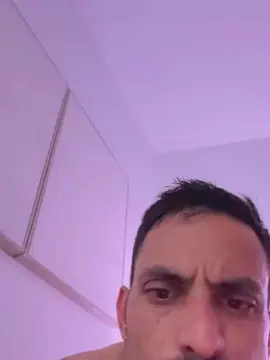 Cam4 Free Live Porn of rafabr91