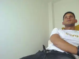 Cam4 Watch Live Sex Cams of Chris_Dick99