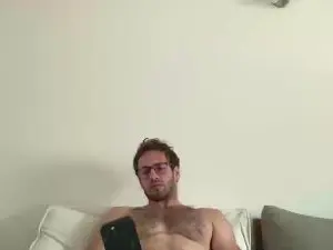 Cam4 Watch Live Sex Cams of Itchkiss