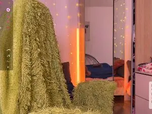 Cam4 Live Sex of joyce_treier