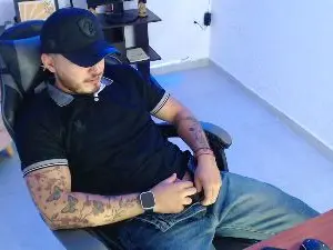 Cam4 Sex Chat of Thiago_420_