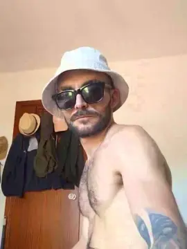 Cam4 Live Porn of Jonanbcn