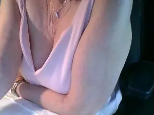 Cam4 Live Porn of Luciema