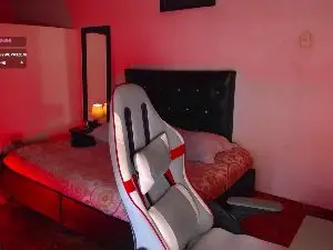 Cam4 Live Porn of santiagocutexxx