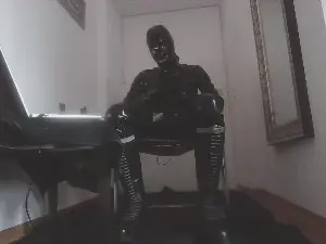 Cam4 Free Live Porn of gummi13