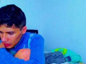 Cam4 Live Sex of Tommy_carlos