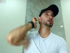 Cam4 Private Sex Chat of Lorenzo_Walker