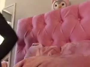 Cam4 Nude Webcam of Pazzuttra