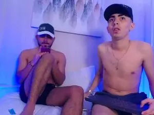 Cam4 Adult Webcams of Michaell_twinkk