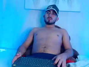 Cam4 Live Porn of Michaell_twinkk
