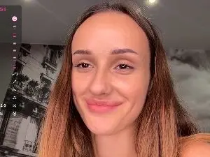Cam4 Live Sex of MoriahHunnicut