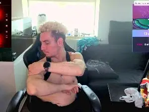 Cam4 Live Porn of Rayzel_White