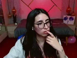 Cam4 Live Porn of lena_roses