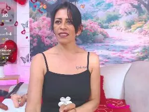 Cam4 Free Live Porn of SashaMissHot