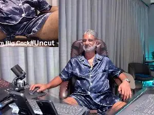 Cam4 Sex Cam of OnlineBossUK