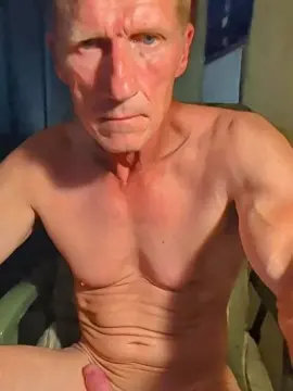 Cam4 Live Sex of davedonny45