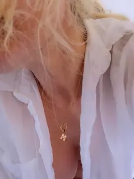 Cam4 Watch Live Sex Cams of mariaperla