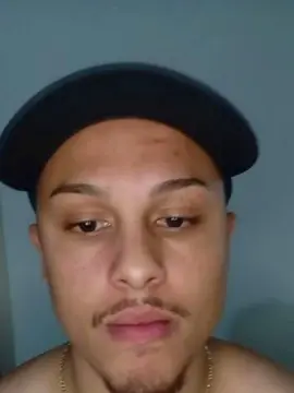 Cam4 Live Porn of Morenoyboy