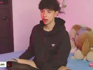 Cam4 Free Porn Cam of cuddly_twink