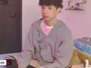 Cam4 Adult Video Chat of cuddly_twink