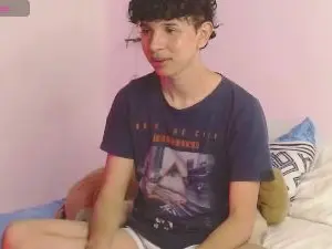 Cam4 Best live sex cam show of cuddly_twink