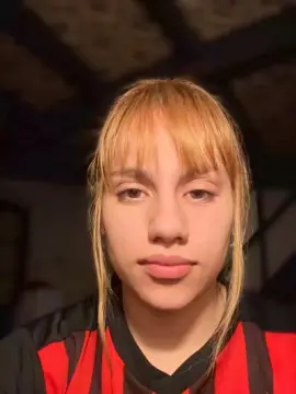 Cam4 Live Sex Cam of Saritafer77