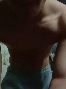 Cam4 Live Sex of chueco8