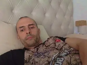 Cam4 Live Porn of elcatalan1