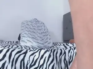 Cam4 Watch Live Sex Cams of jeilerhhtt