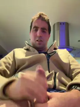 Cam4 Nude Webcam of matuxxx3