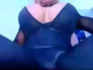 Cam4 Sex Cam of paula_bigcock
