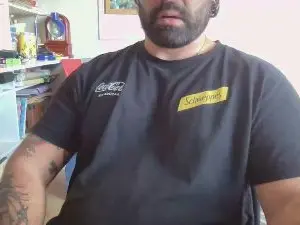 Cam4 Live Sex Cam of andres__9320