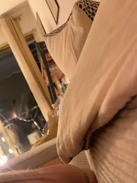 Cam4 Private Sex Chat of Loriginal32