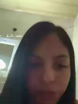 Cam4 Free Live Porn of Micxxxbebe