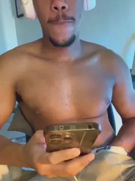 Cam4 Live Porn of Pintudomacho