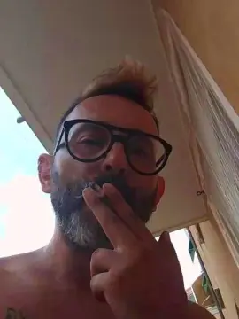 Cam4 Live Sex of Messiah777