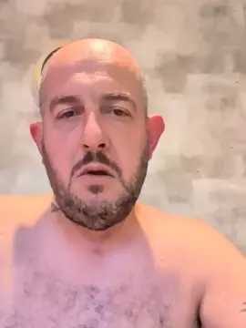 Cam4 Nude Webcam of bikerbear197
