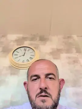 Cam4 Live Porn of bikerbear197