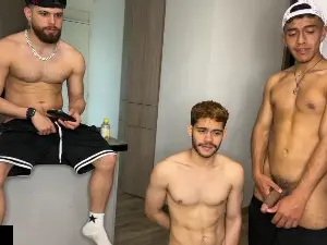 Cam4 Live Porn of zoneboys_