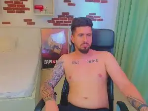 Cam4 Sex Chat of LoganStroud
