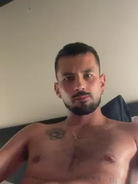 Cam4 Live Porn of Minibebess21