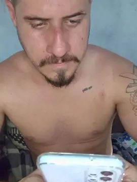 Cam4 Free Live Porn of polaco061