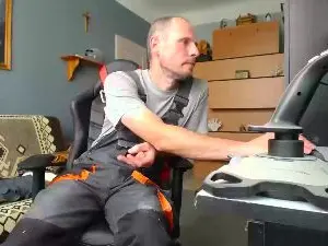 Cam4 Private Sex Chat of c_h9w2d7p5