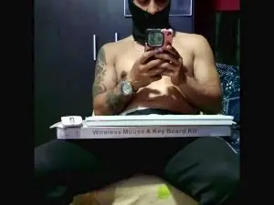 Cam4 Free Live Porn of androd666