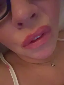 Cam4 Adult Webcams of Lucy_Louxx
