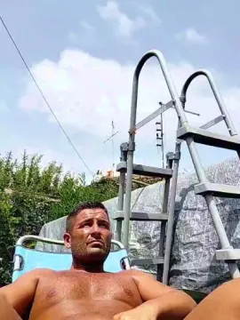Cam4 Free Porn Cam of Kingbull1900