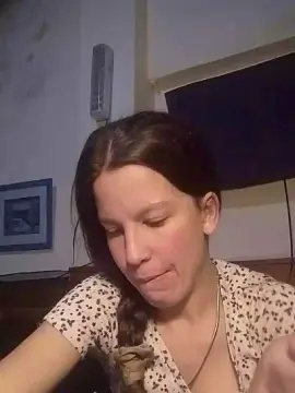 Cam4 Watch Live Sex Cams of melu021