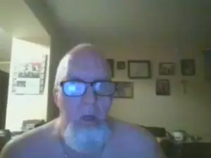 Cam4 Live Sex Cam of TINYCOCK1956