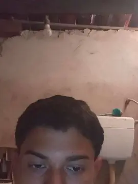 Cam4 Live Porn of Abirolao